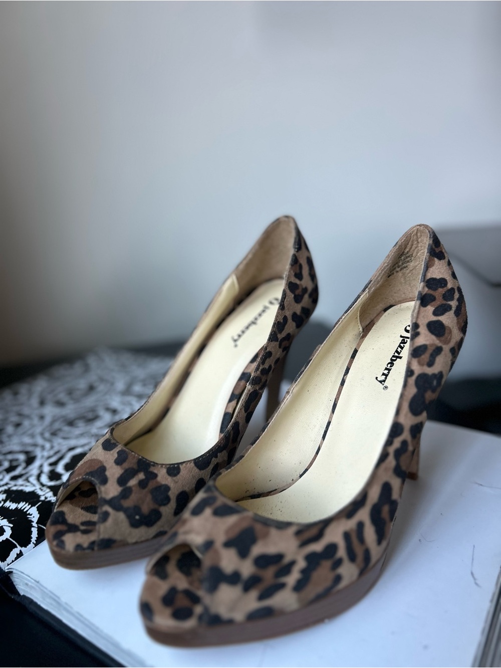Leopard Print Peep-Toe Pumps - Brown/Black Jazzberyy 9 Leopard Print Platform Hi